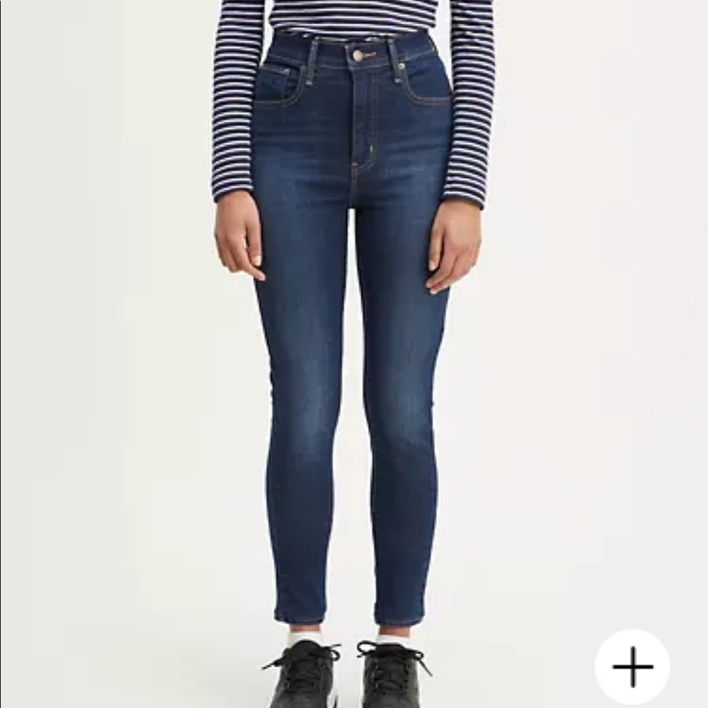 Levi’s Mile high supper skinny sz26